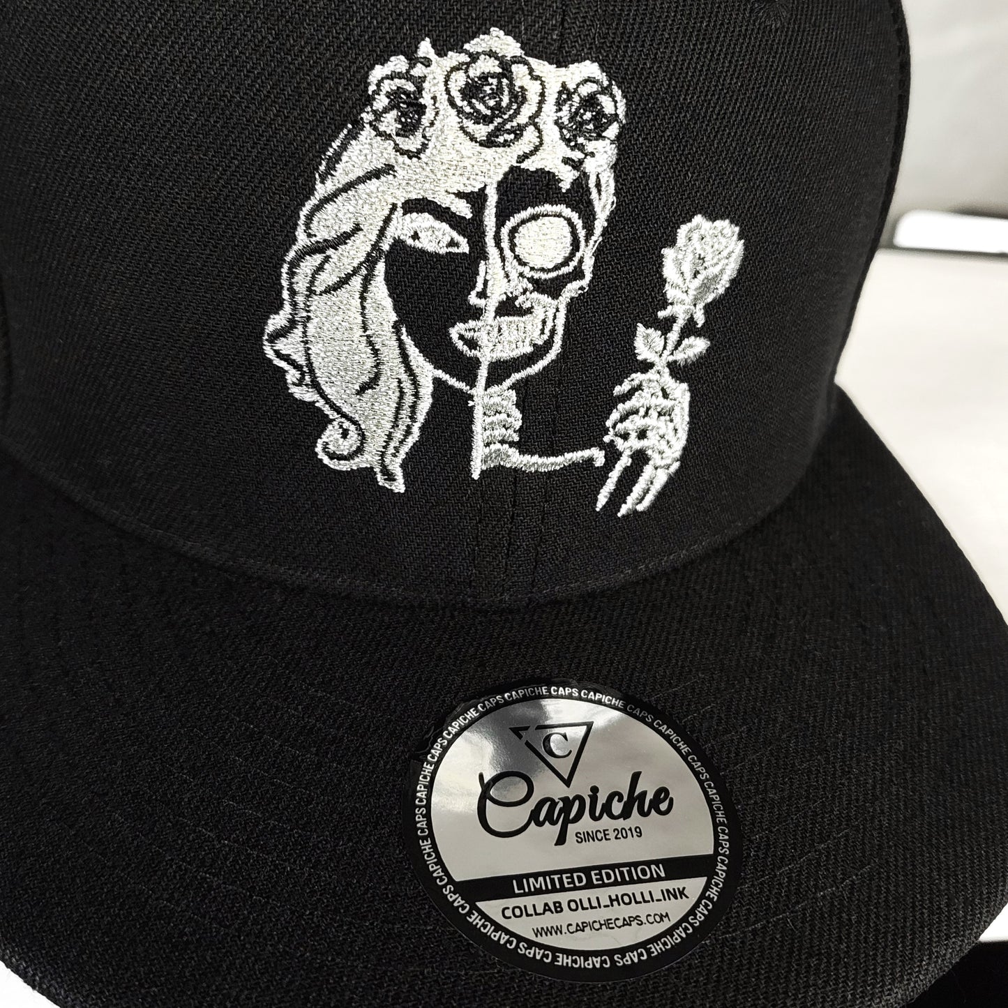 LIMITED EDITION Olli_Holli_Ink x Capiche La Catrina Snapback - Black