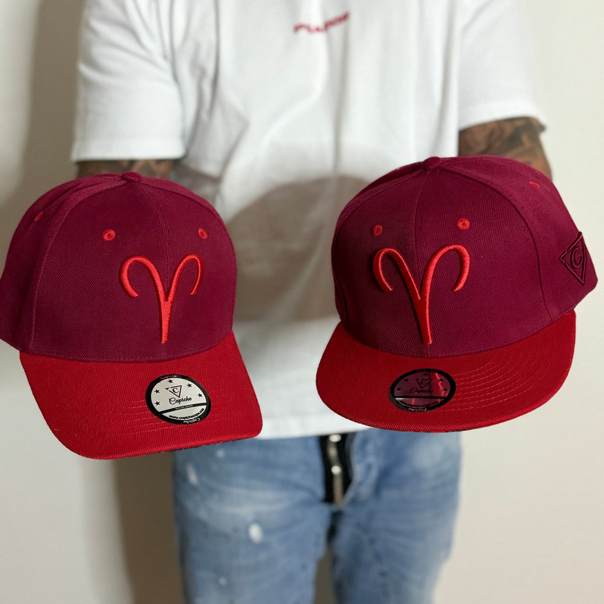 Aries Snapback - Red