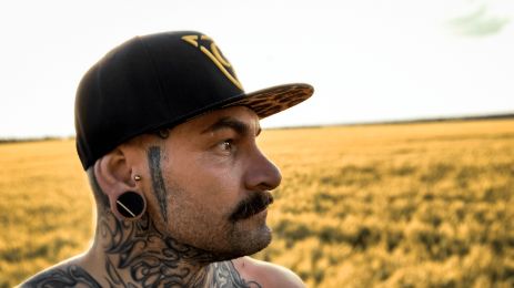 Consejos para cuidar tu gorra snapback y mantenerla fresca