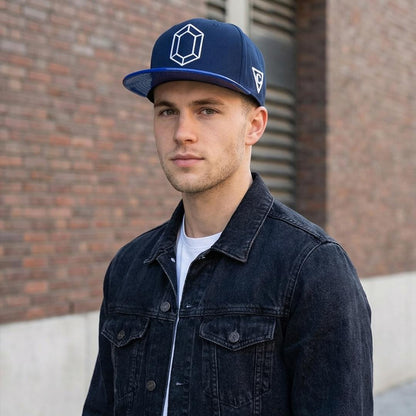 Gorra Snapback Sapphire - Visera azul holográfica