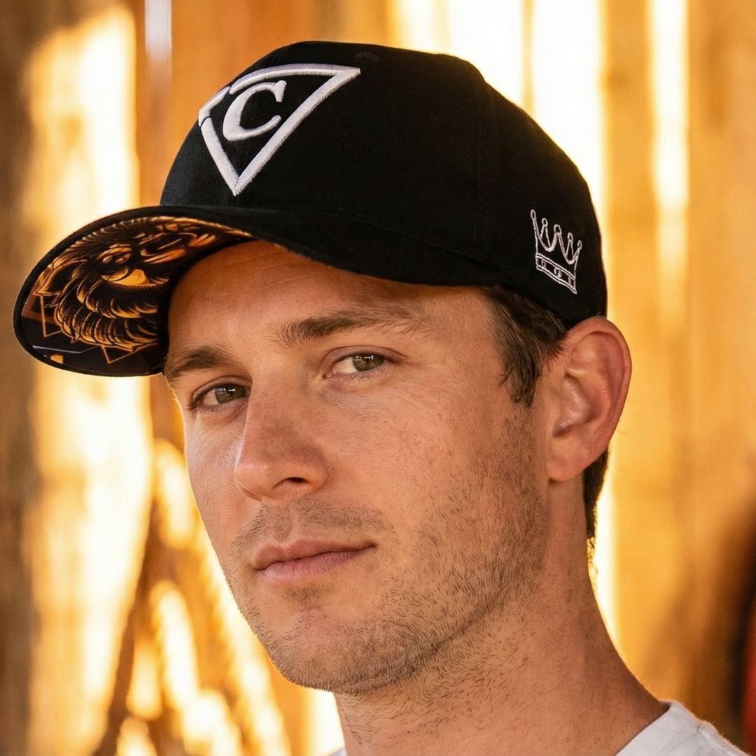 Mighty Lion Curved Baseball Cap - Black