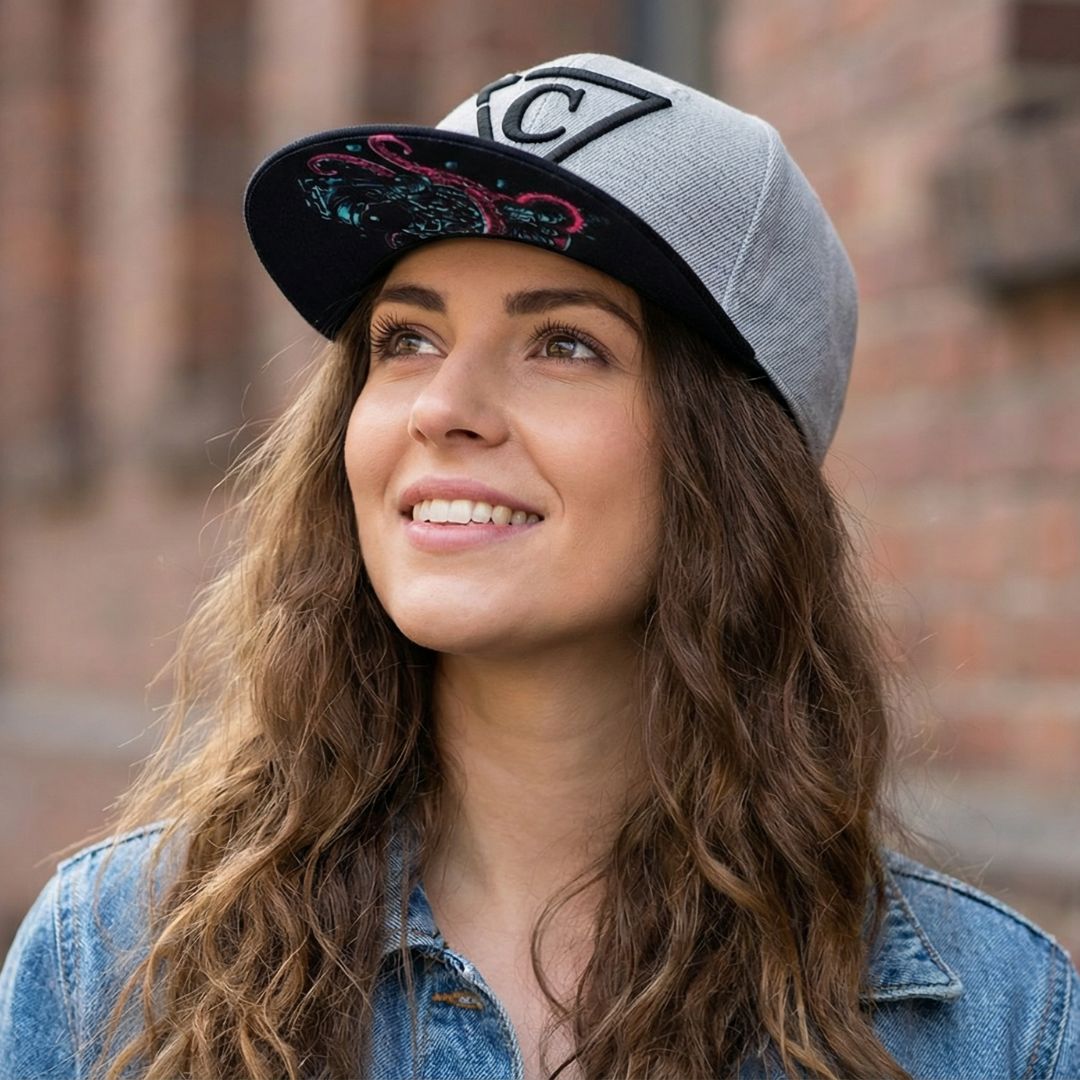 Tentacle Astronaut Snapback - Grey/Black