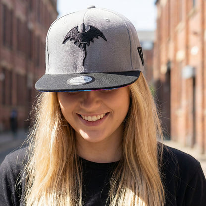 Fire Dragon Snapback - Grau/Schwarz