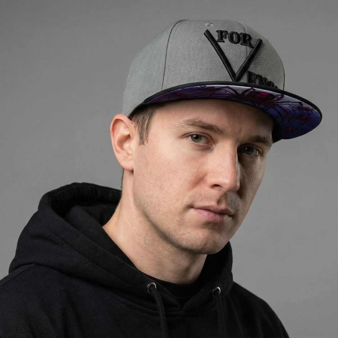 Black Widow Snapback - Grau/Schwarz