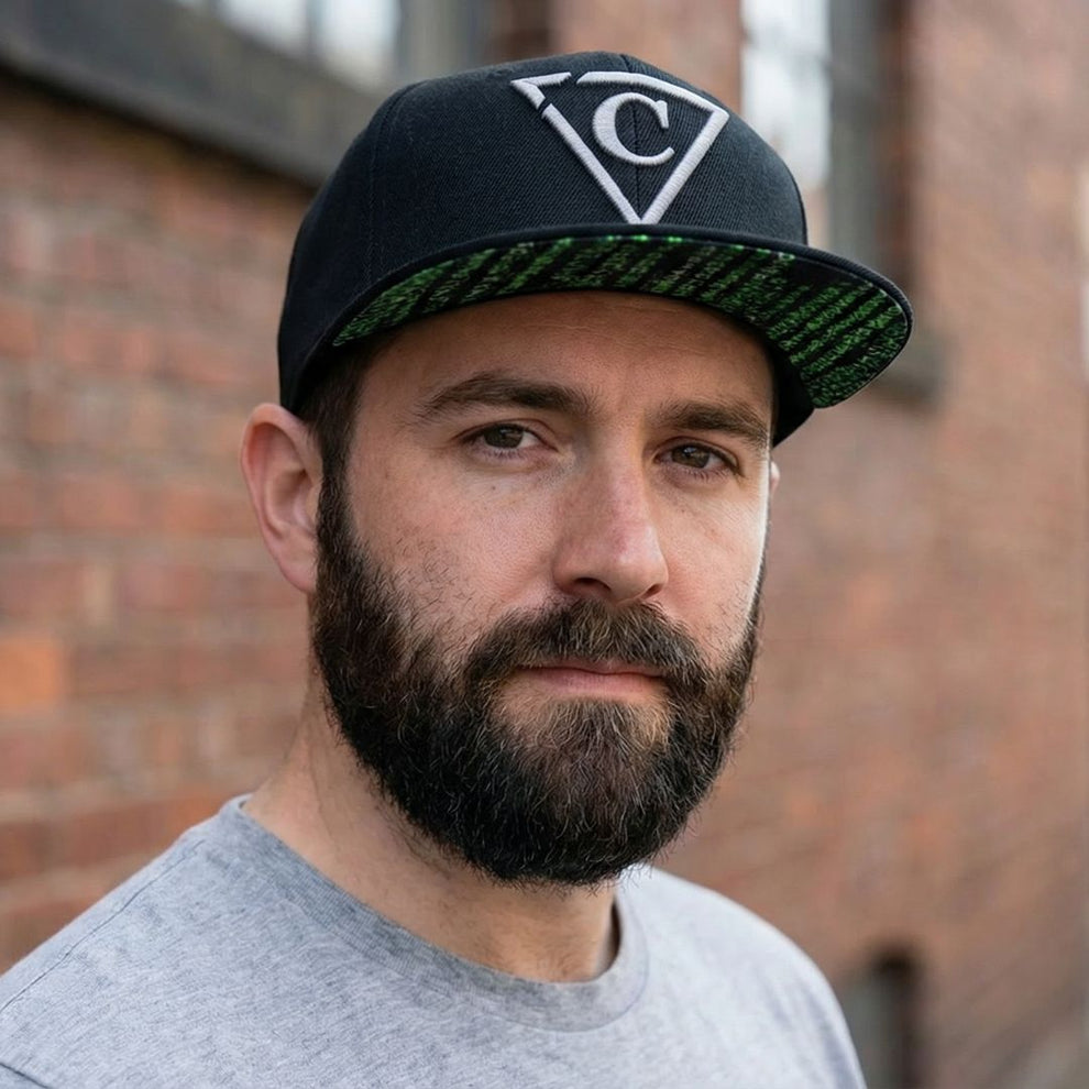 The Hacker Snapback - Black | CAPICHE CAPS