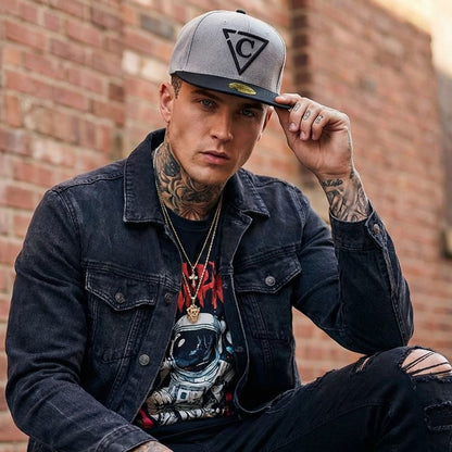 Tentacle Astronaut Snapback - Grey/Black