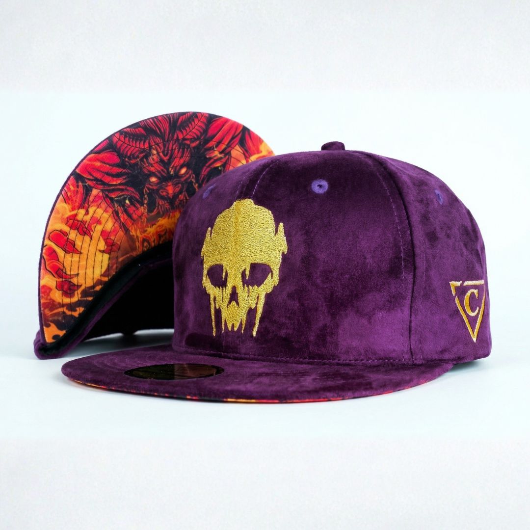 Snapback Demon - fioletowy zamsz i złota nić