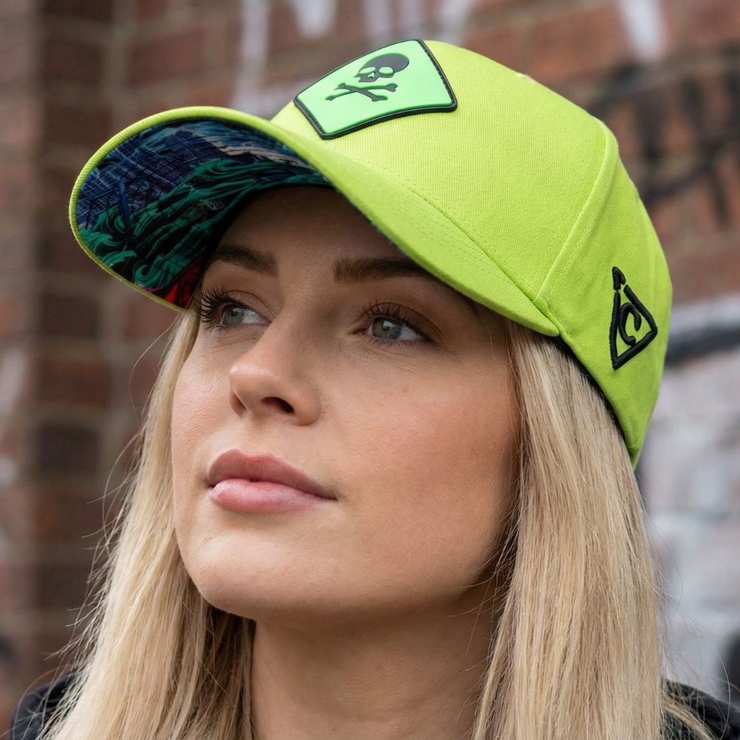 Toxic Tsunami Curved Cap - Neon Green | CAPICHE CAPS