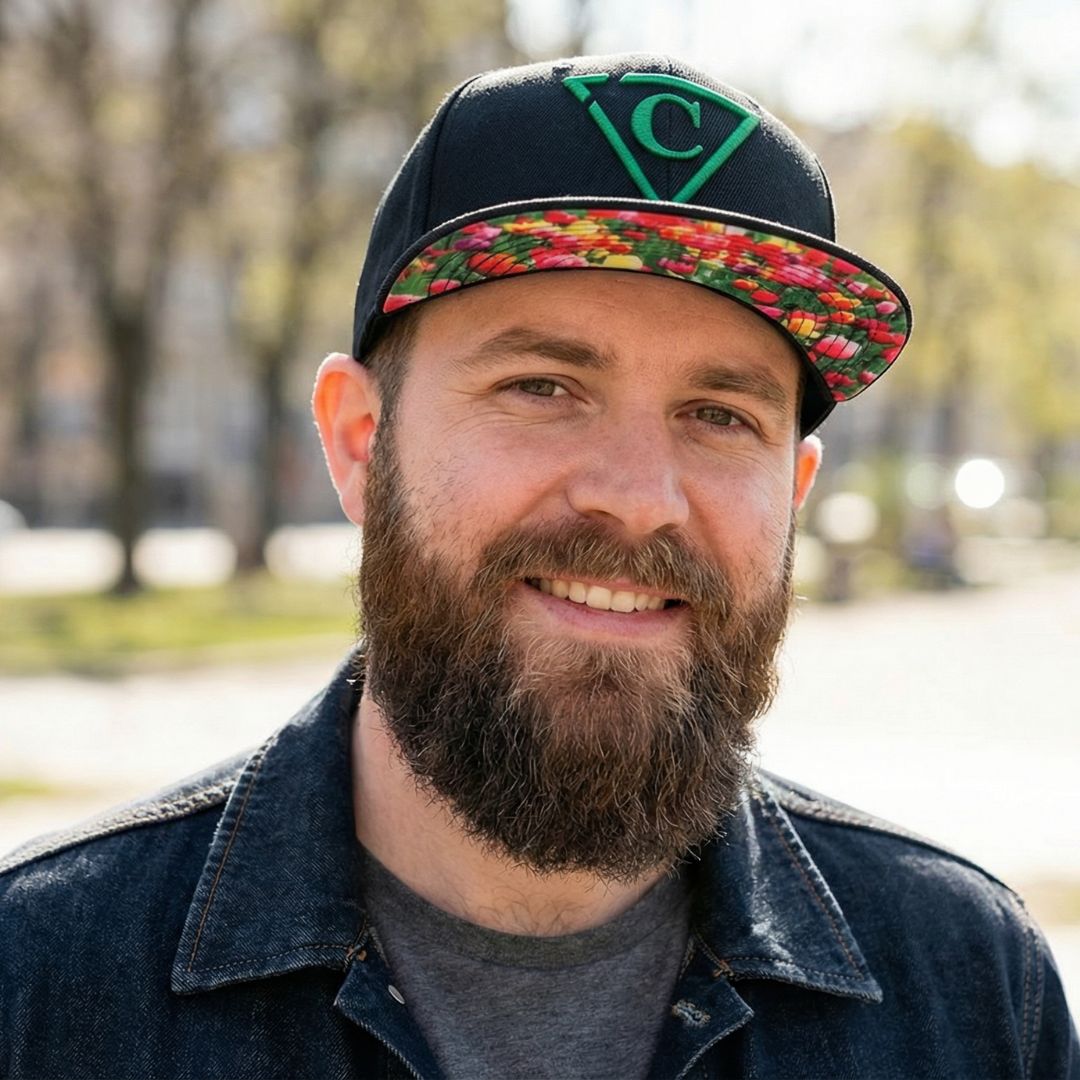 Tulip Field Snapback - Schwarz