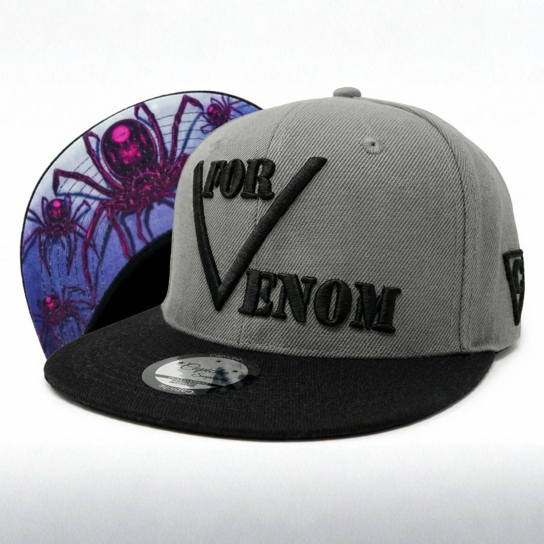 Black Widow Snapback - Grau/Schwarz