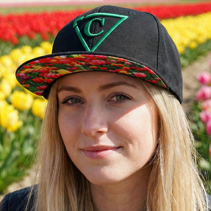 Tulip Field Snapback - Schwarz