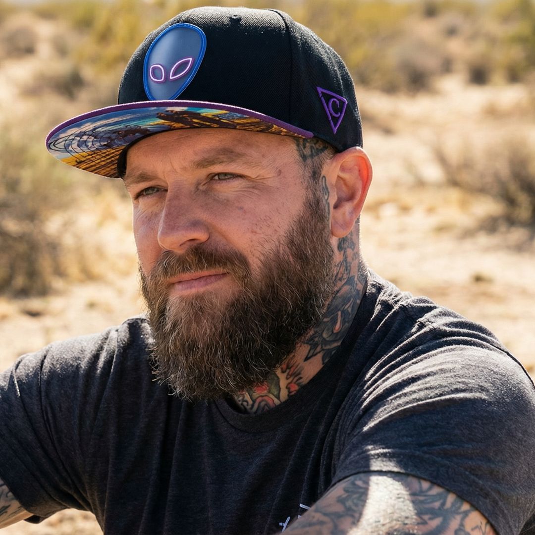 Snapback UFO Crash - czarna/fioletowa i przezroczysta guma 