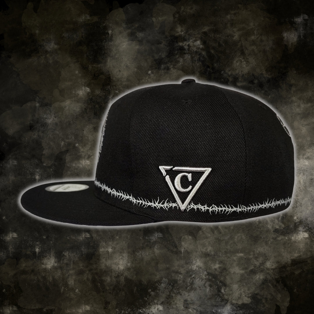 Cappellino Snapback Tribal Skull - Nero/Filo spinato
