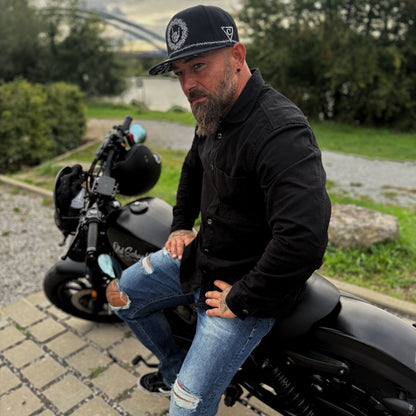 Cappellino Snapback Tribal Skull - Nero/Filo spinato