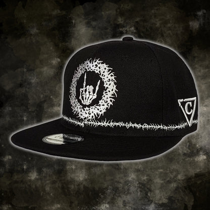Cappellino Snapback Tribal Skull - Nero/Filo spinato