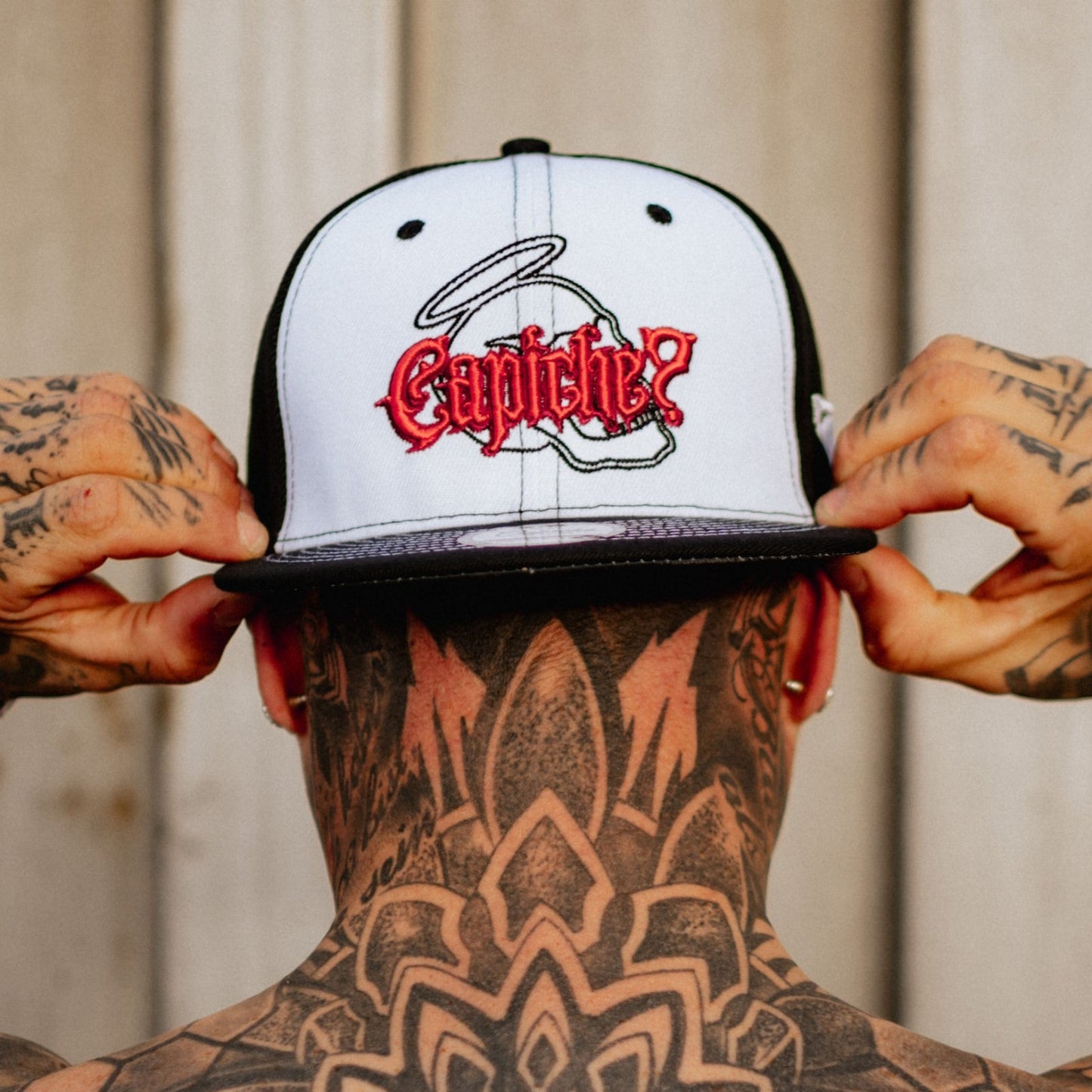 Urban Halo Snapback - Black/White