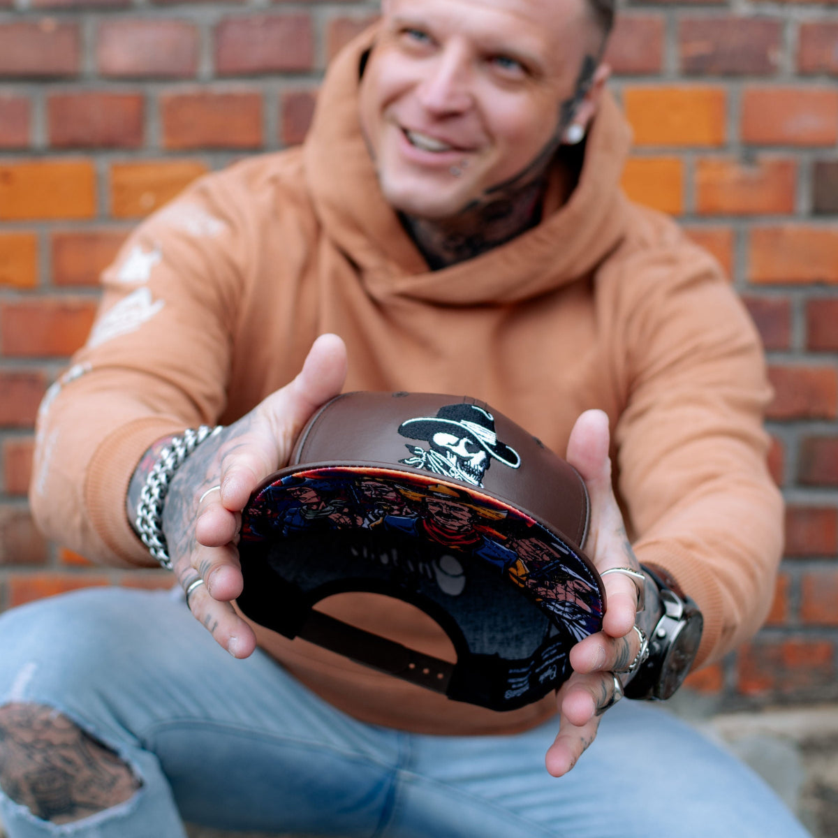 cowboy motorcycle helmet Cowboy Gang Snapback - Brown Faux Leather - Capiche