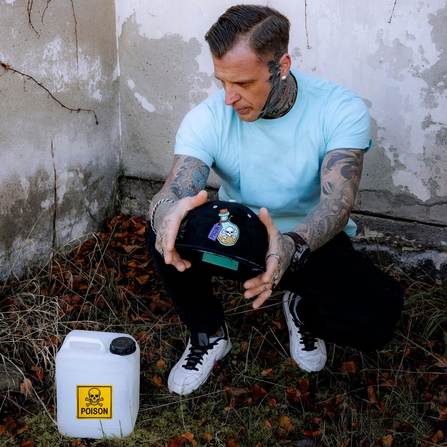 LIMITED EDITION Enno_Ink x Capiche Poison Snapback - Black Suede