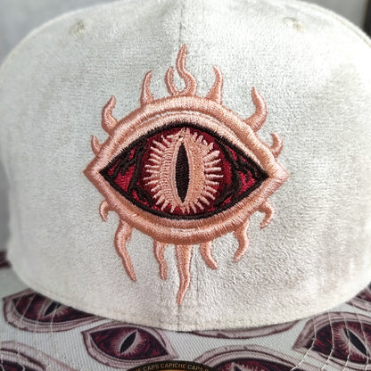 Czapka Monster Vision 2.0 Snapback – kremowo-biały zamsz z motywem oczu
