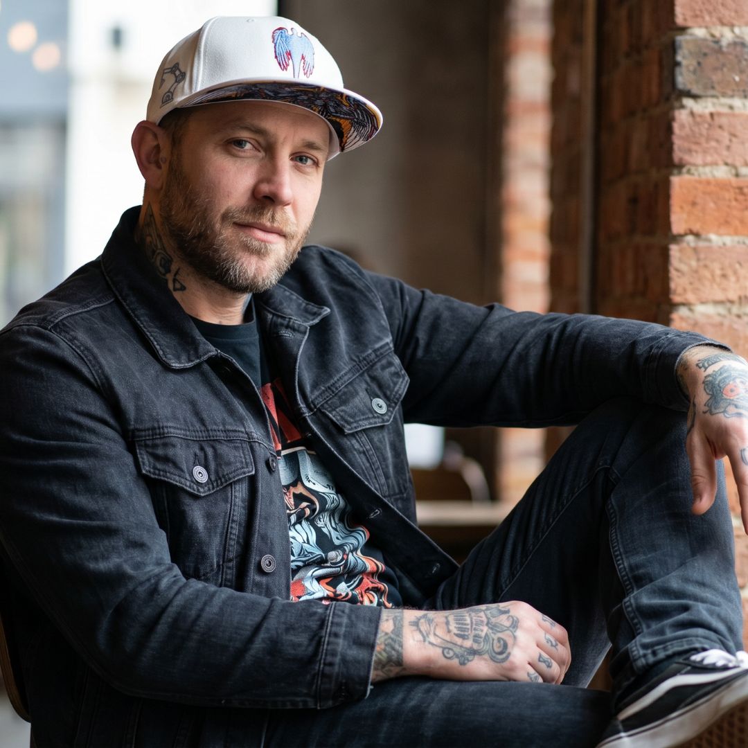 Robot Angel Snapback - White Suede