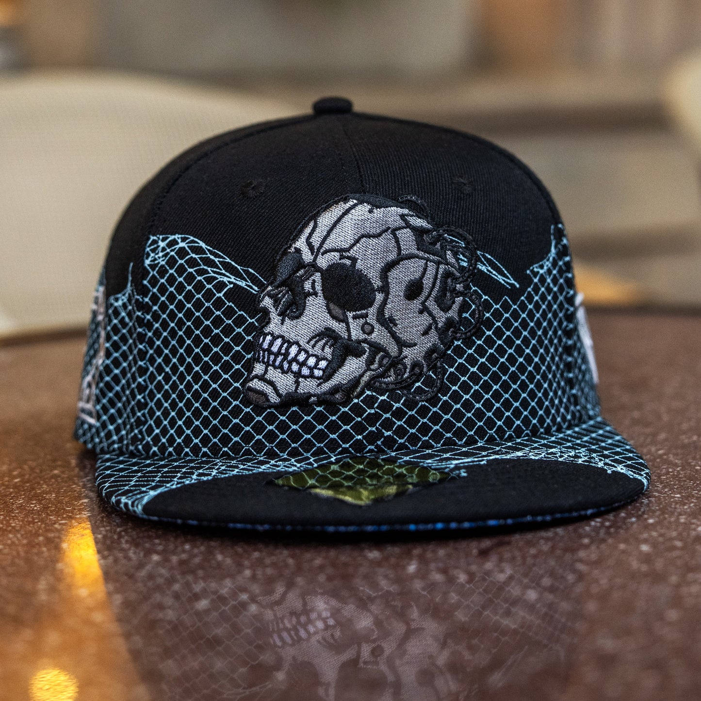 Robot Skull Snapback - Black/Wired Grey