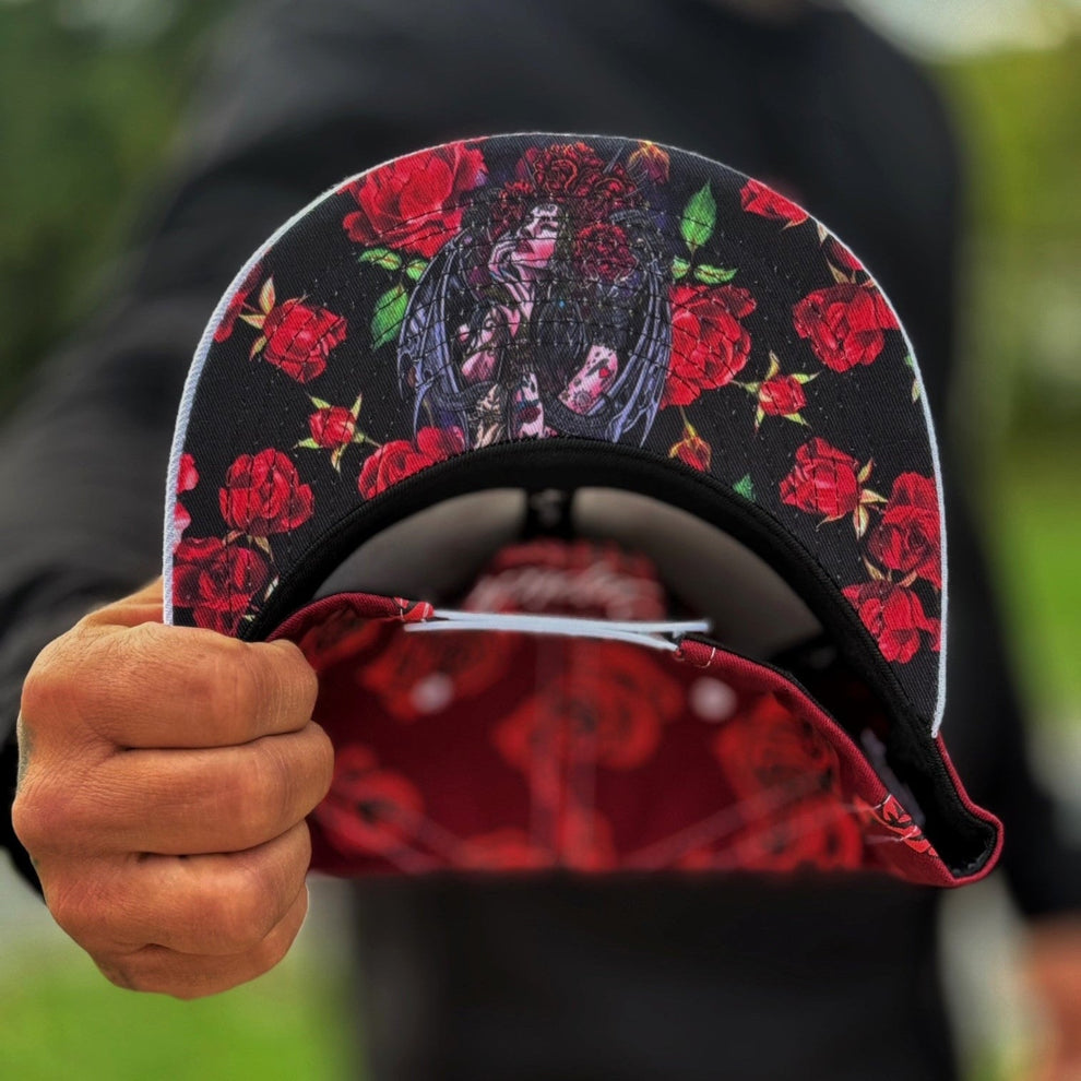 Roses Snapback - Red Rose Print/White | CAPICHE CAPS