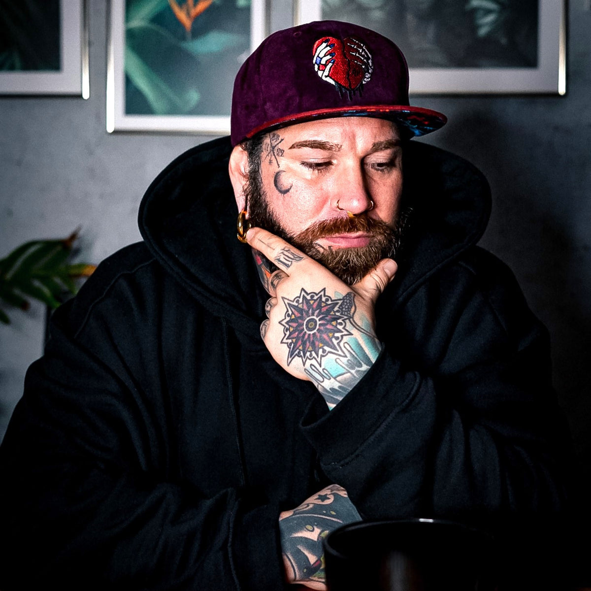 Savior Snapback - Donkerpaars/Donkerrood suède