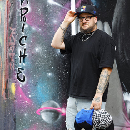 Cappellino Snapback Astronaut Race - Nero/Motivo a stelle e meteorite in fiamme