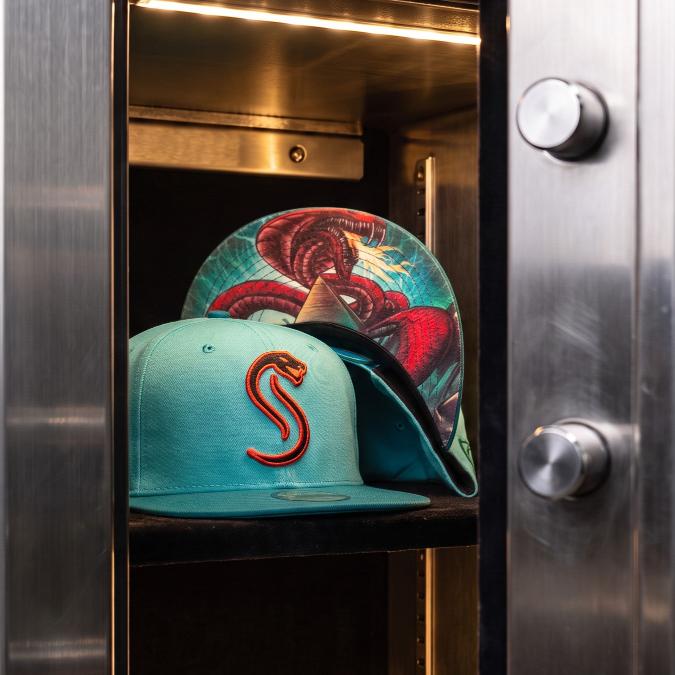 Fire Snake Snapback - Blue