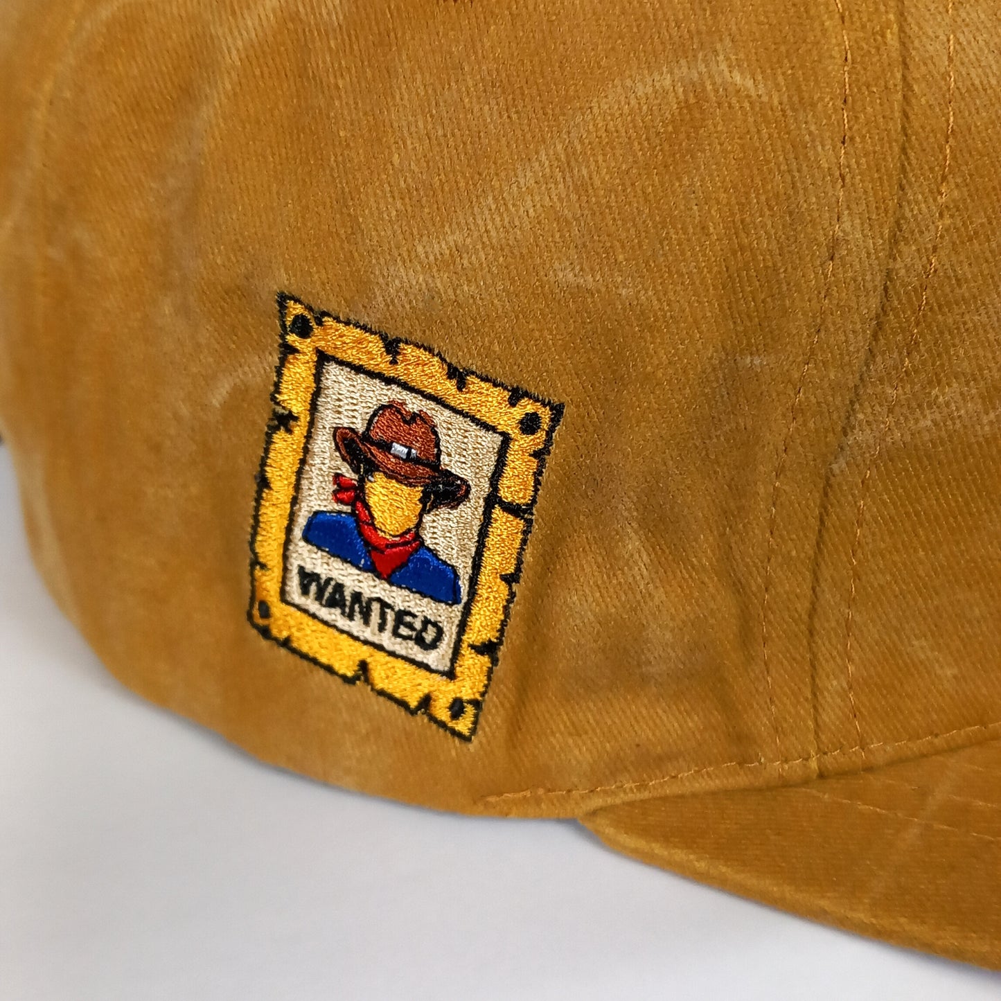 Gorra Snapback Train Heist - Tela lavada en amarillo mostaza
