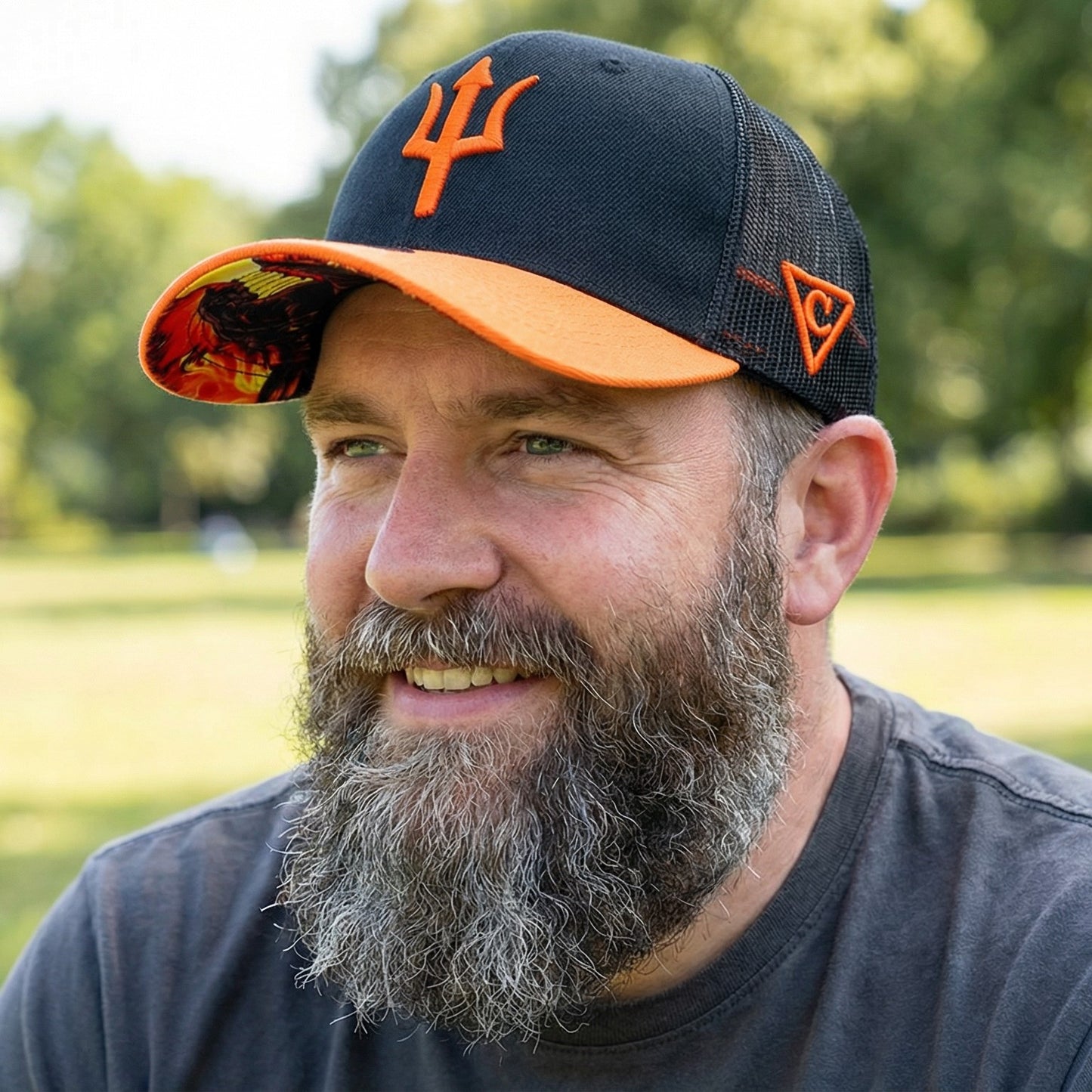 Czapka Aethon Trucker - czarno-pomarańczowa