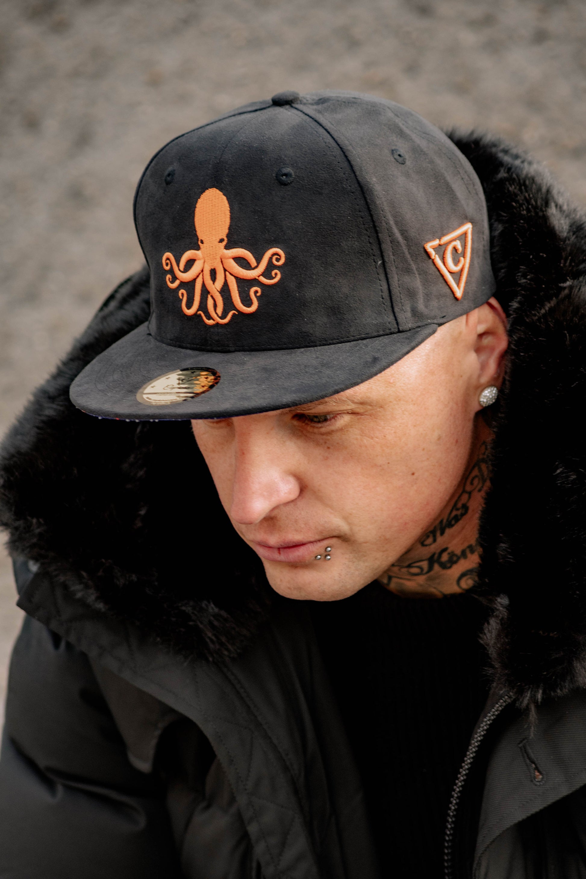 Enno_Ink x Capiche Collab Snapback Black Suede - Octopus - Capiche Caps Black