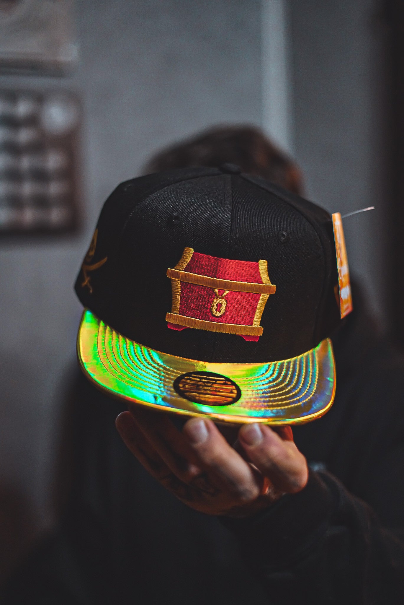 Go For Gold Snapback - Black/Gold Holographic - Capiche Caps Black