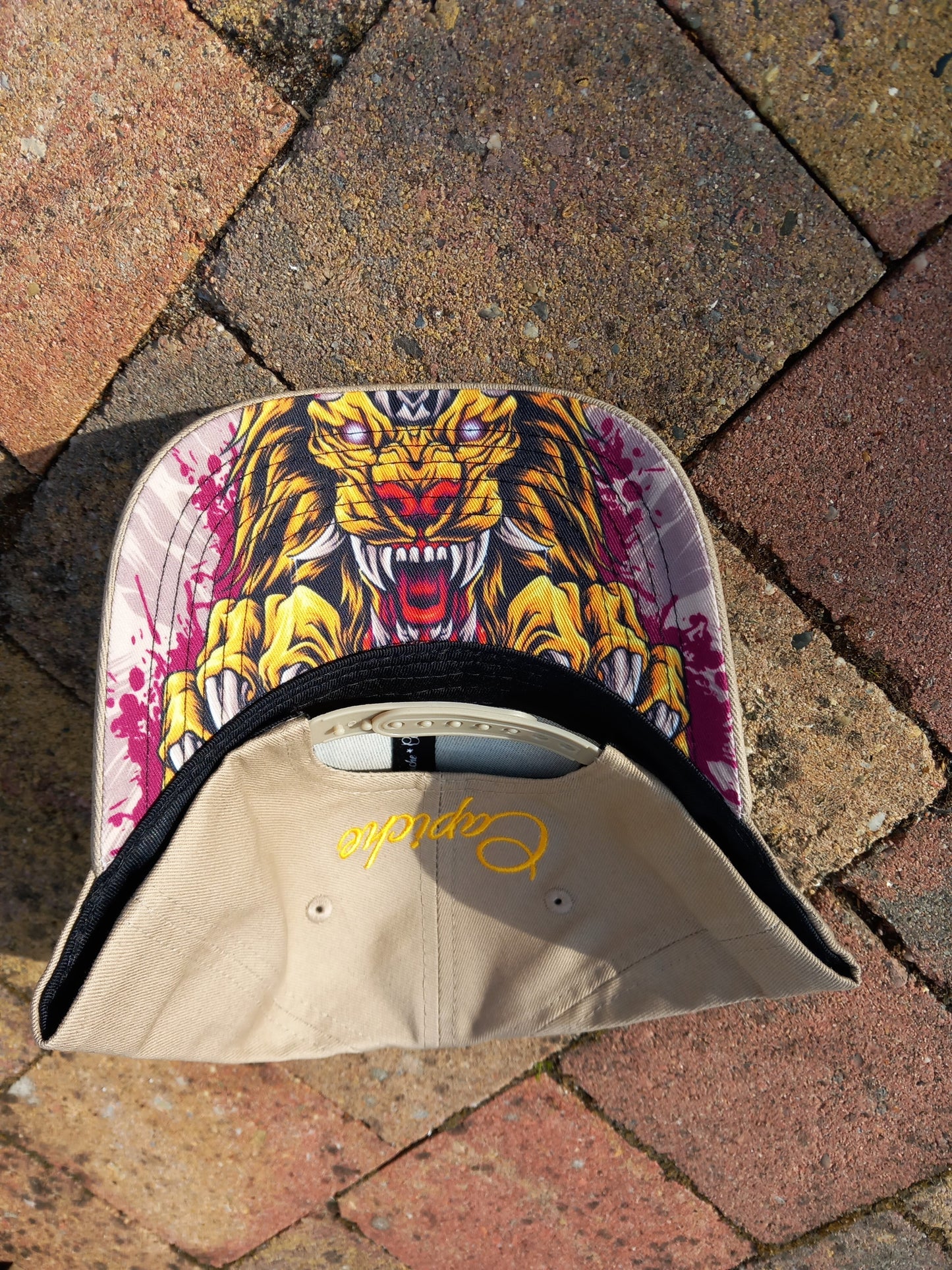 Lion Curved Baseball Cap - Beige - Capiche Caps Beige/Brown