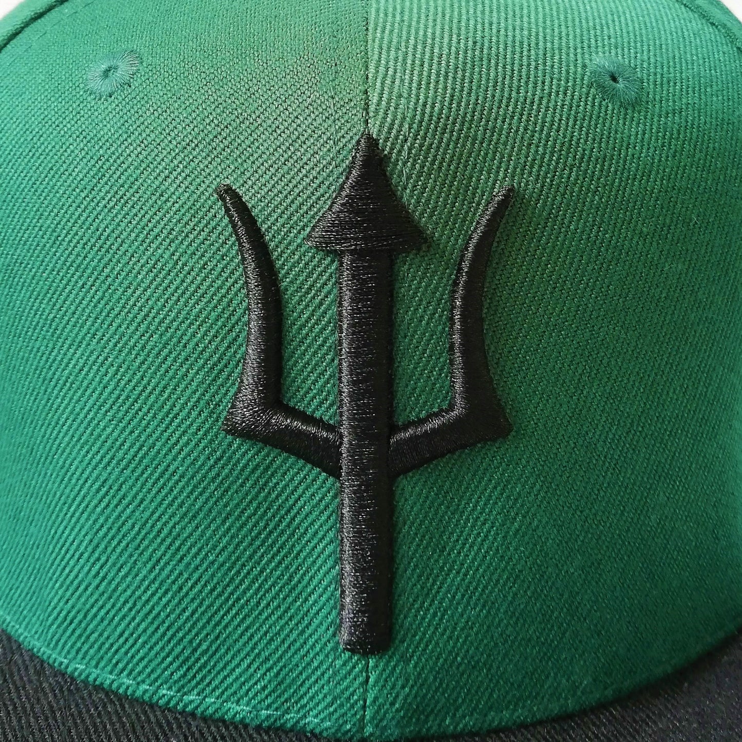 Zeus Snapback - Green/Black - Capiche Caps Black